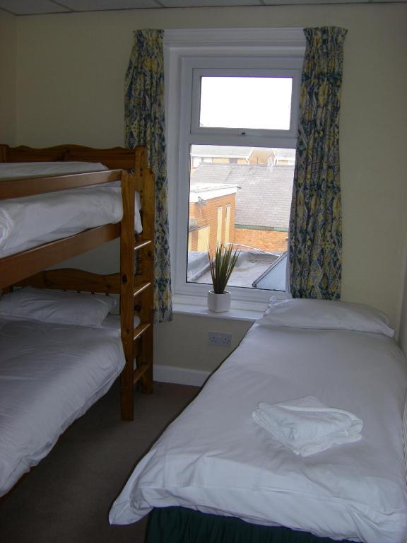 The Waldorf - Near Pleasure & Sandcastle Hotel 3*