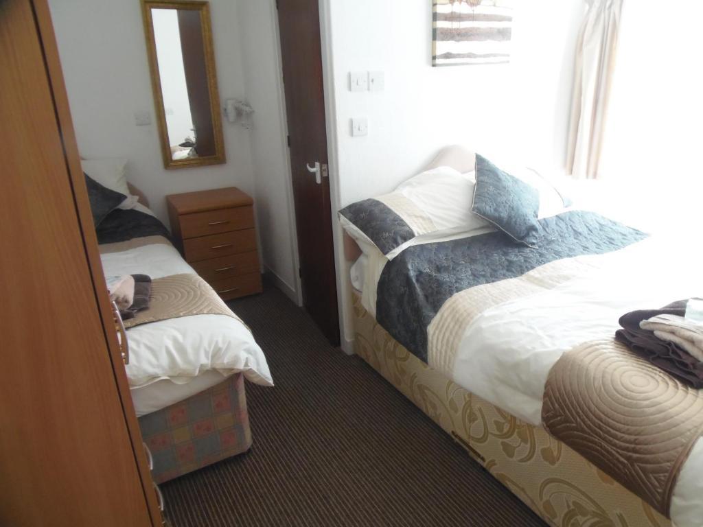 Oban House 3*
