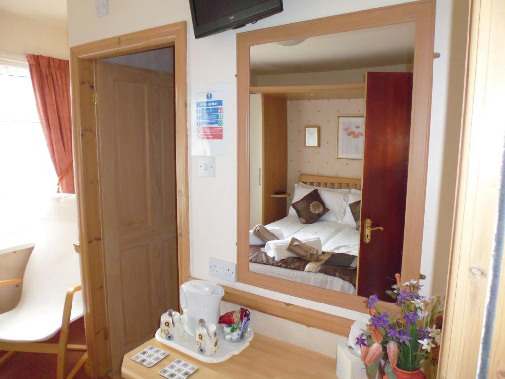 Kingscliff Bed & Breakfast Blackpool