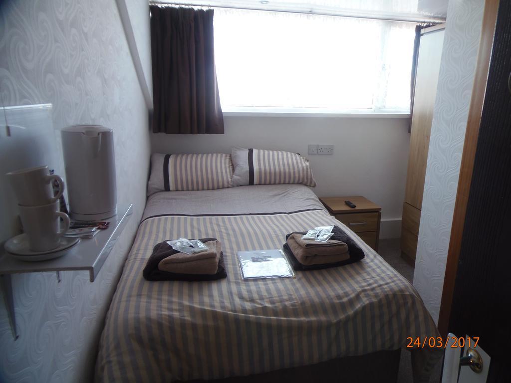 Oban House 3*