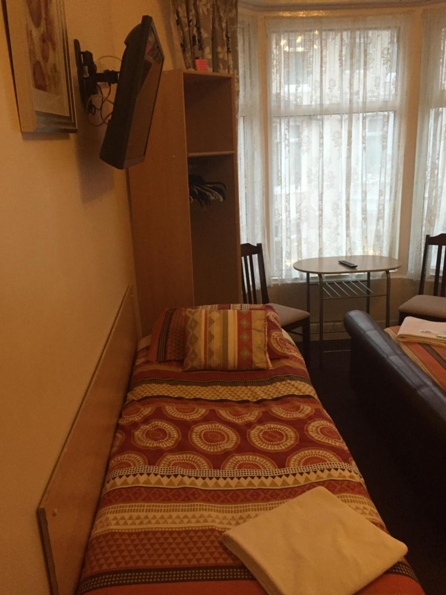 Trevaslodge - Families Only 2*