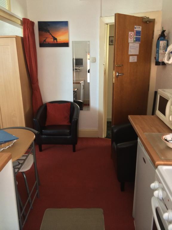 Lyndale Flats * Blackpool
