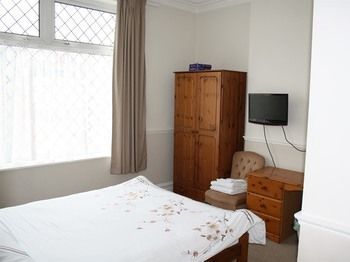 Le Papillon Guest house Blackpool