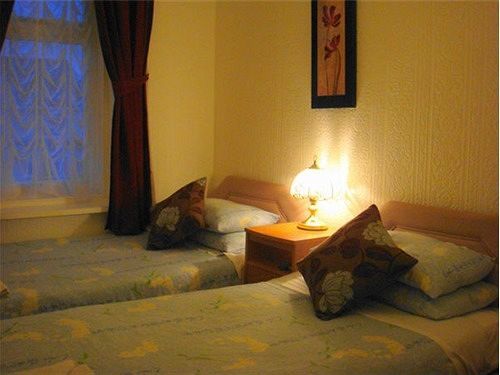 Holmeleigh Bed & Breakfast