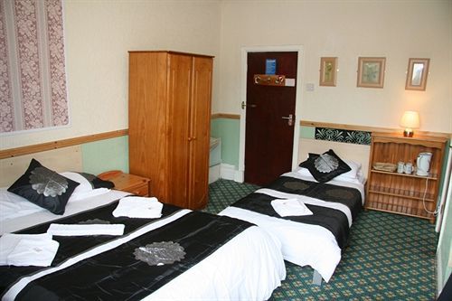 New Promenade Guest house