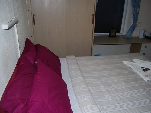 Myroomz Silver Hotel