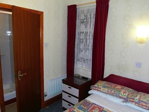 Grampian House Guest house 2*