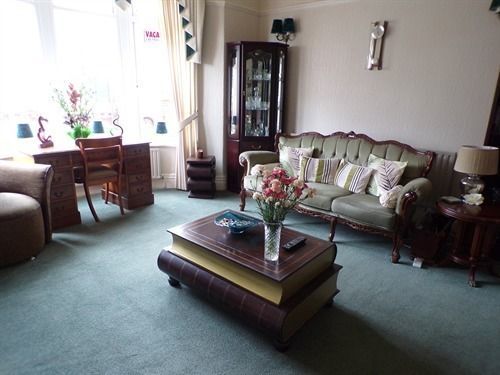 The Grosvenor View - 3*