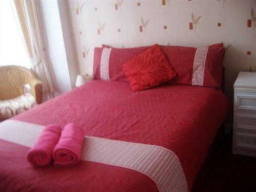 Oban House 3*