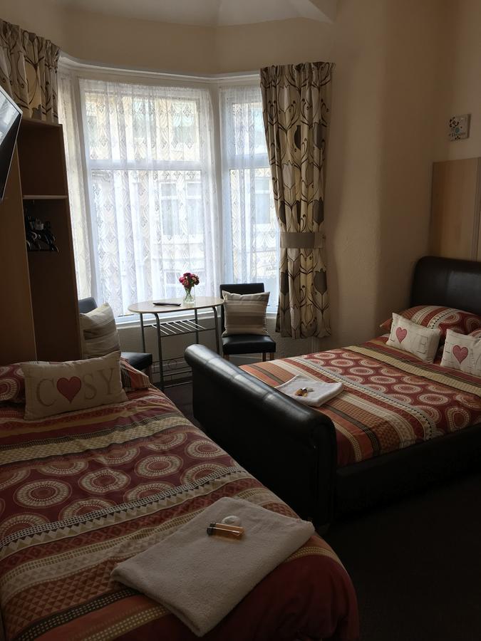 Trevaslodge - Families Only Guest house 2*