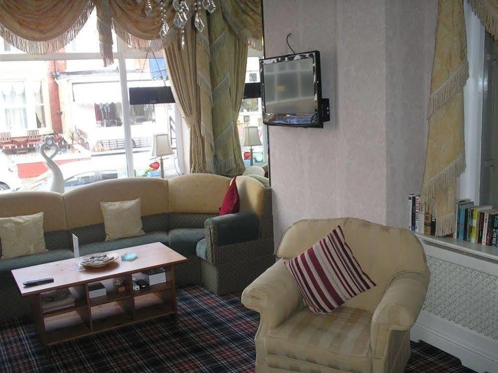 Bed & Breakfast New Bond Blackpool