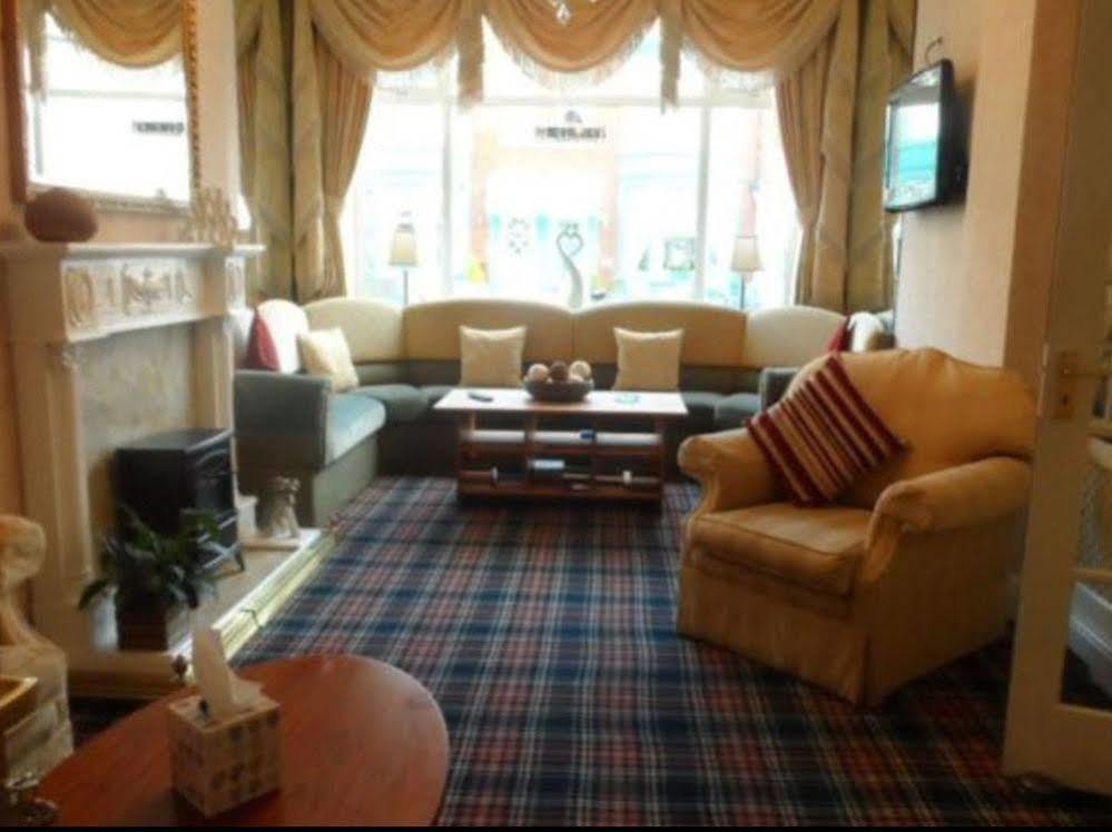 New Bond Bed & Breakfast
