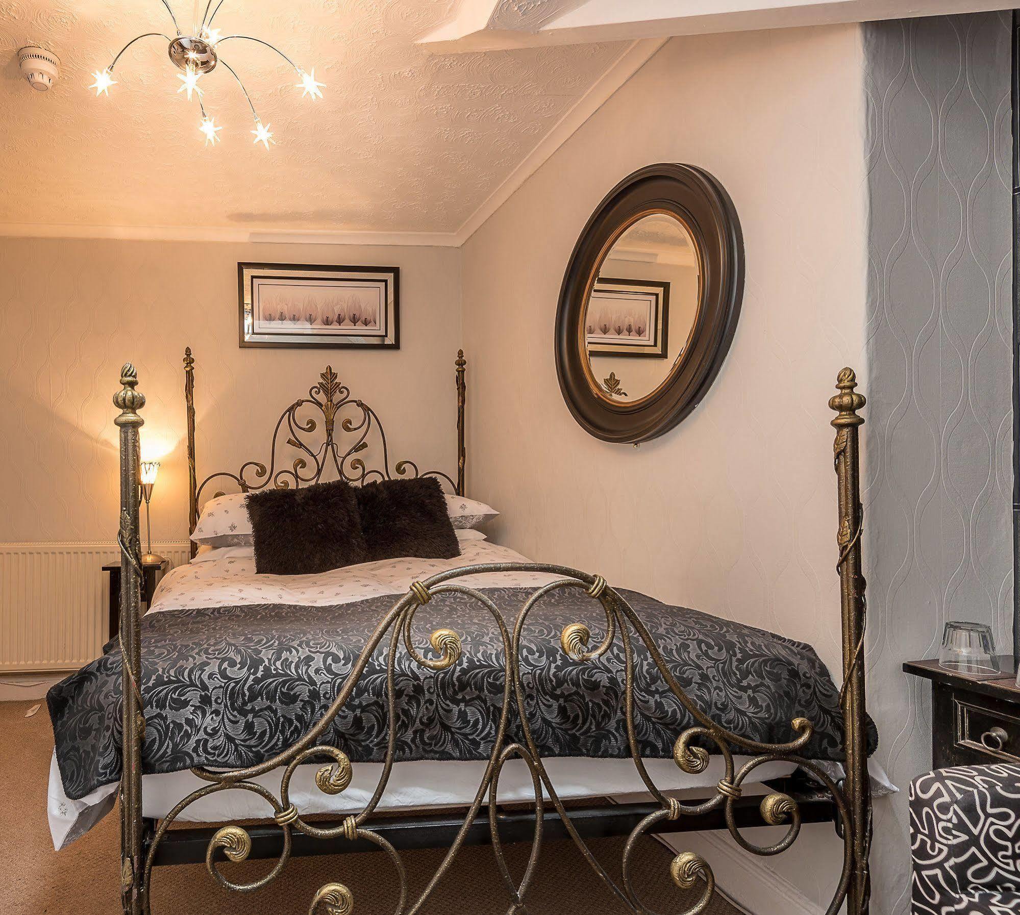 Guest house Glen 4*