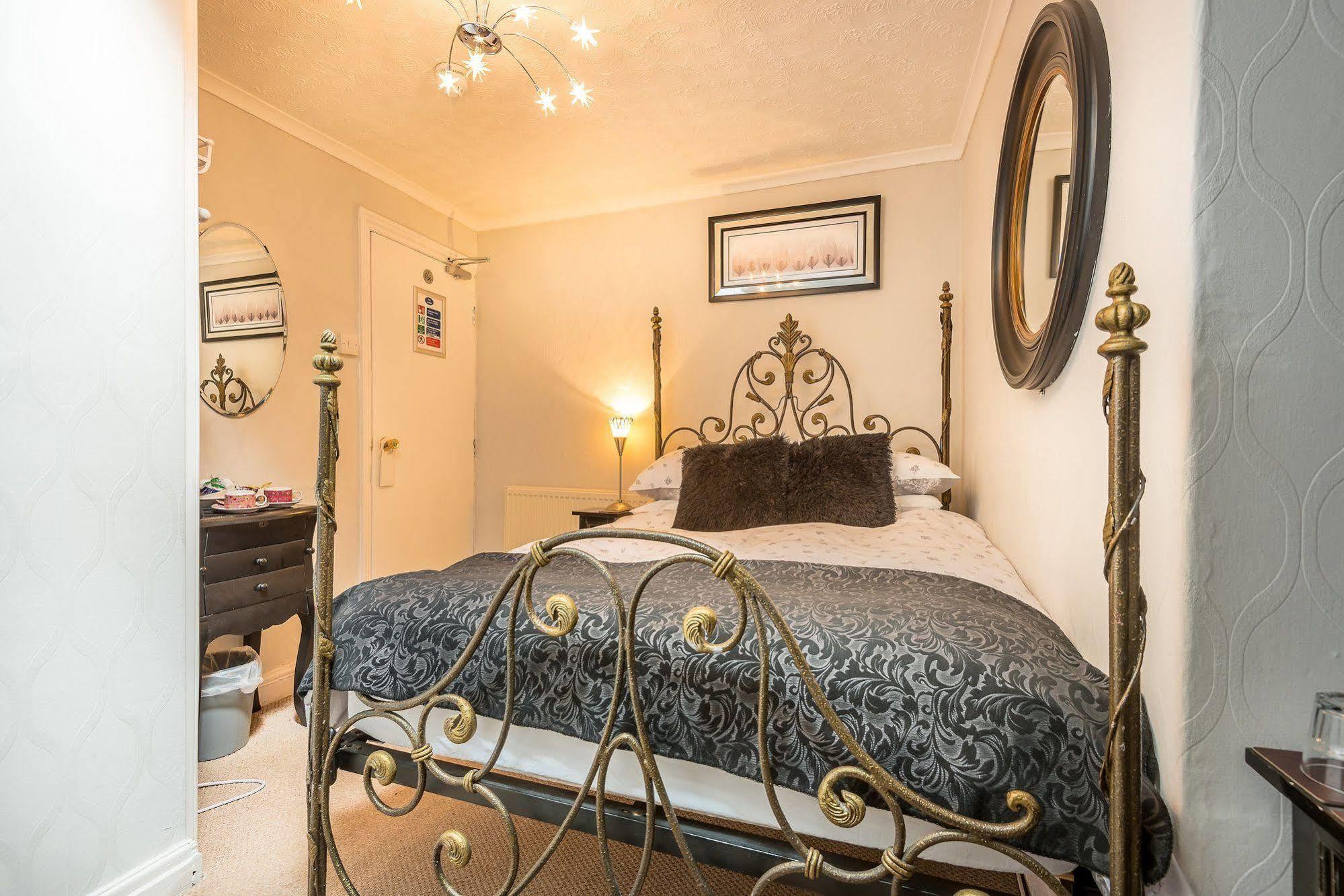 Guest house Glen 4*