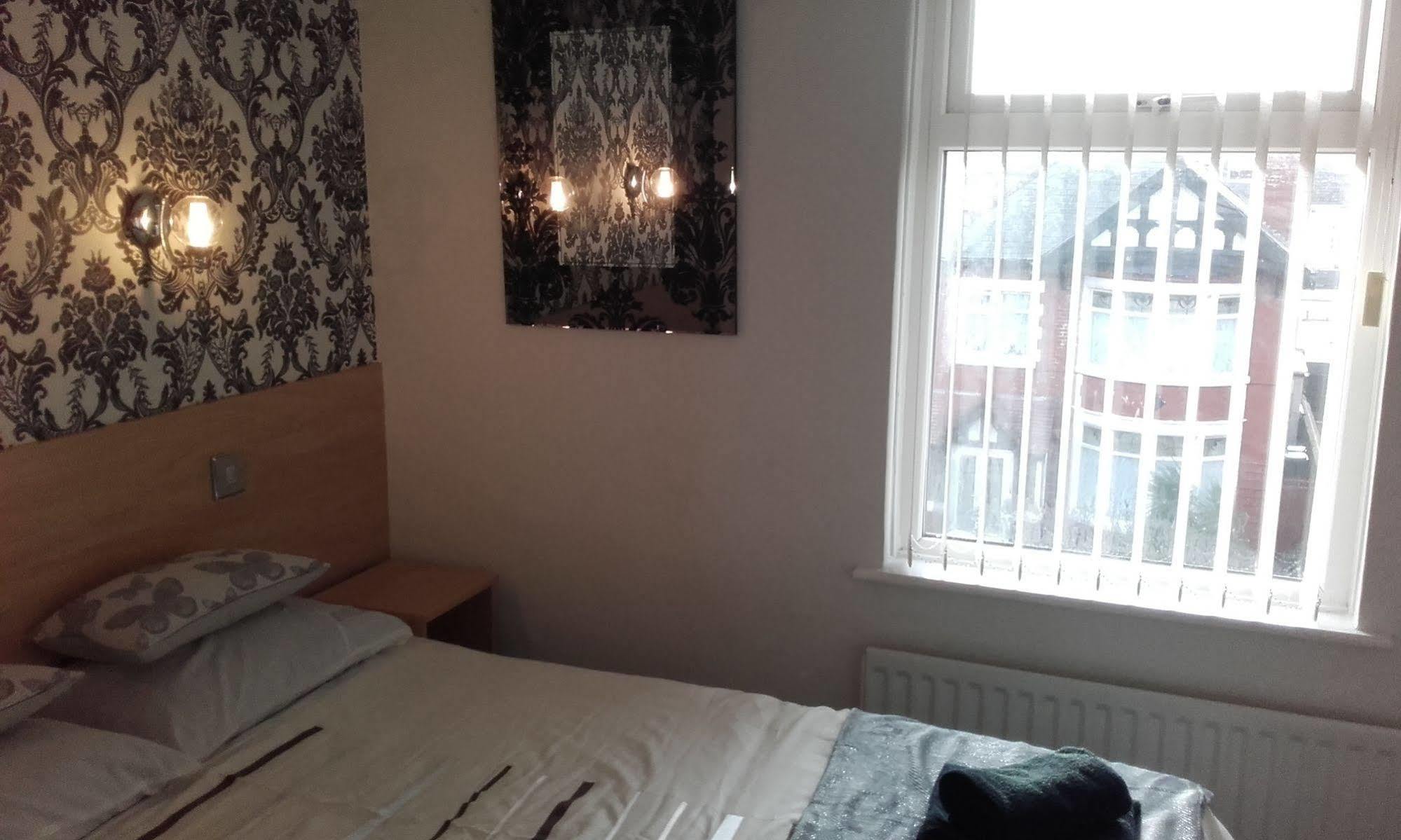 The Penrhyn Guest house Blackpool