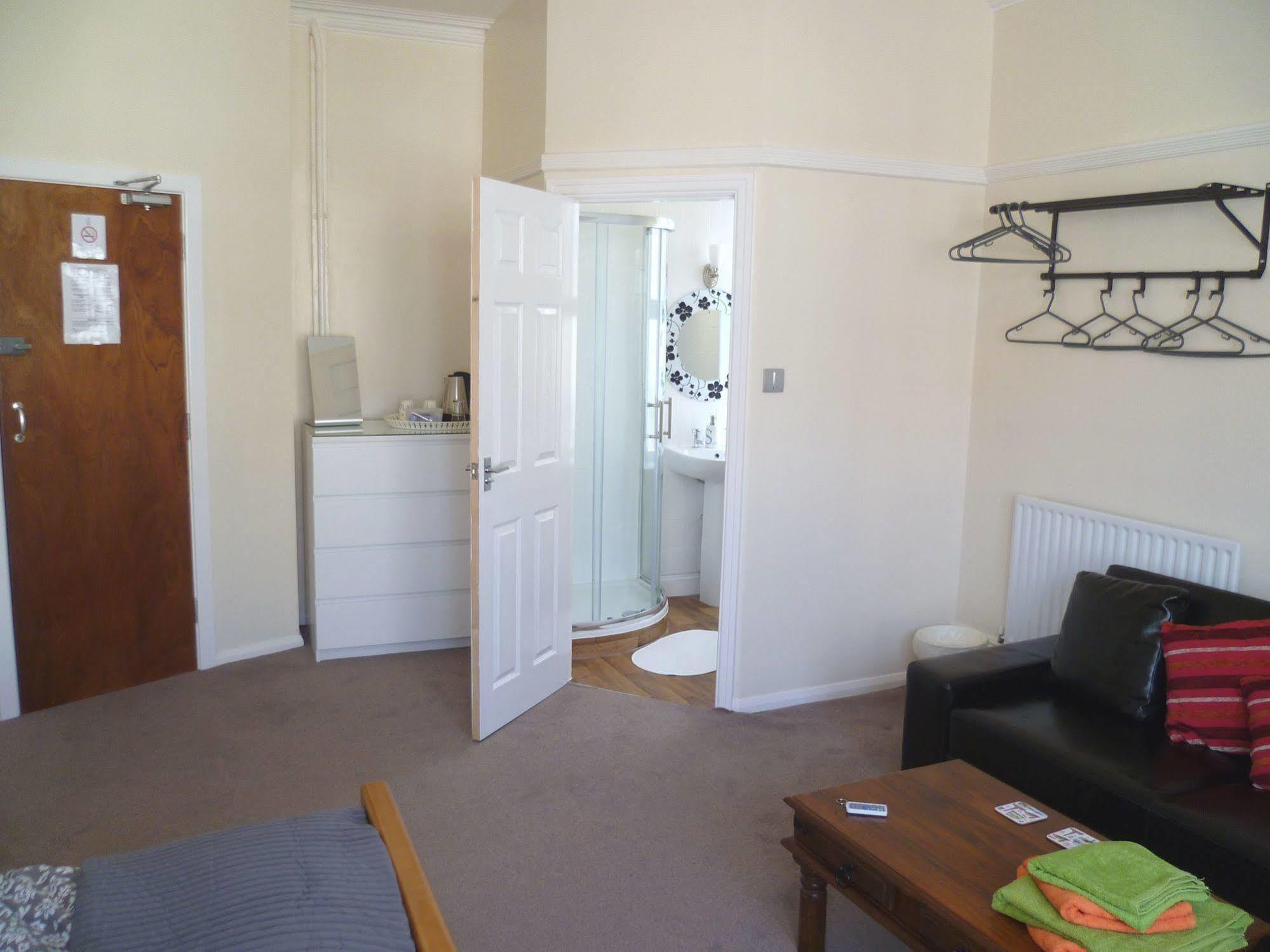 Number Twenty-five Guest house 3*