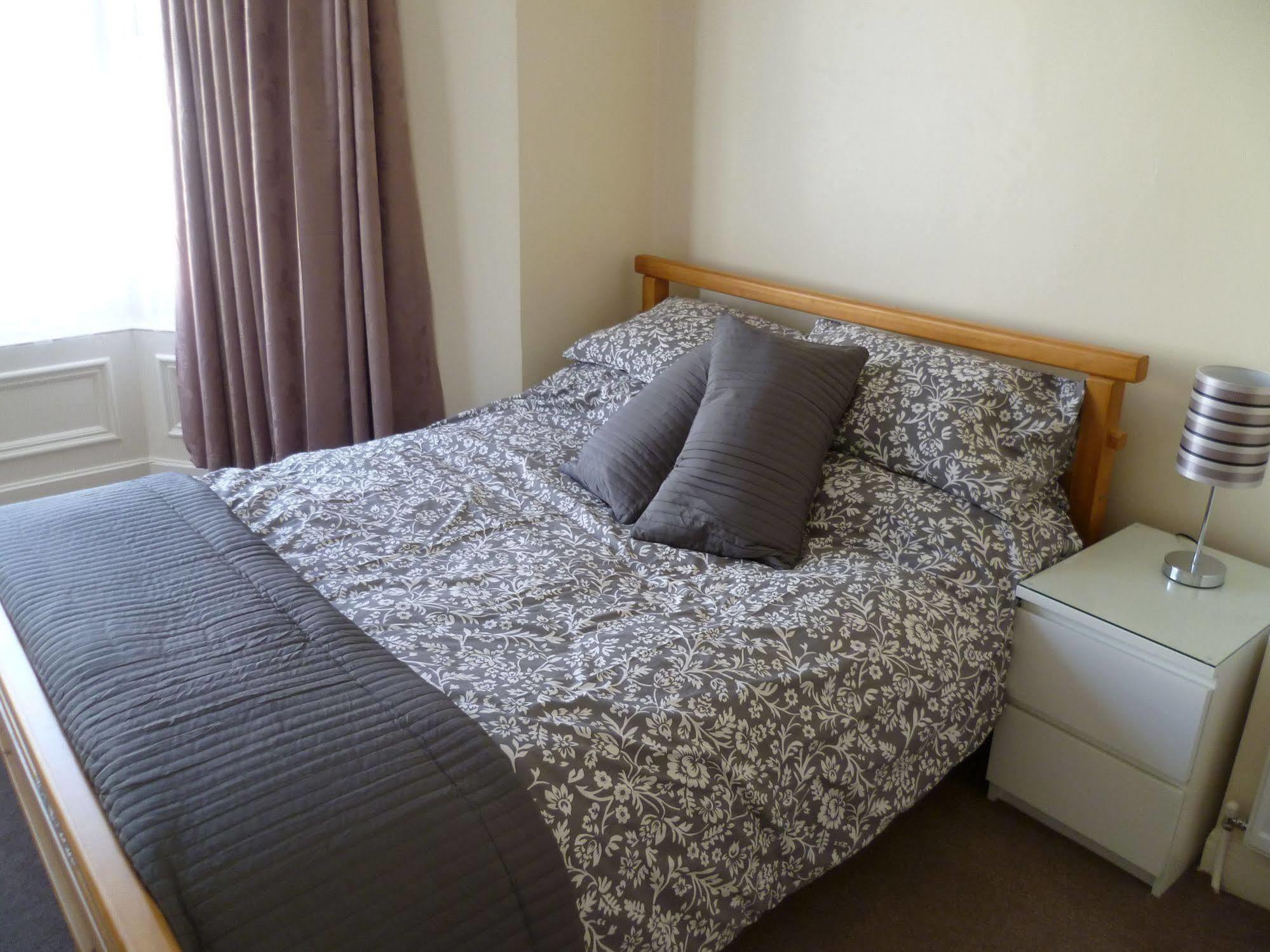 Number Twenty-five Guest house Blackpool