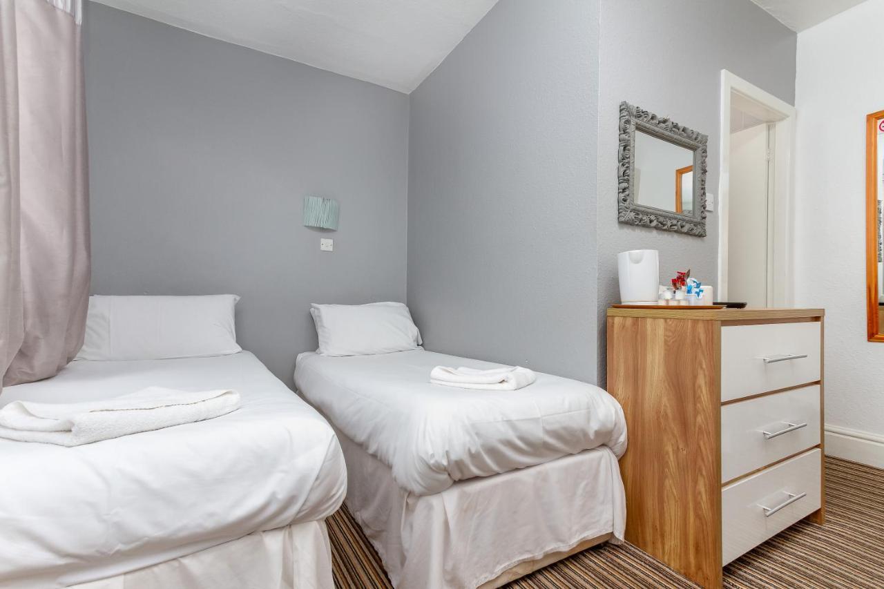 Hotel The Sandringham Court & Apartment-all Groups Welcome Blackpool