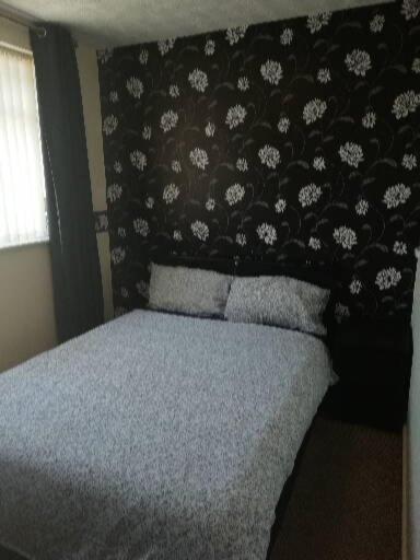 Derwent Bed & Breakfast Blackpool