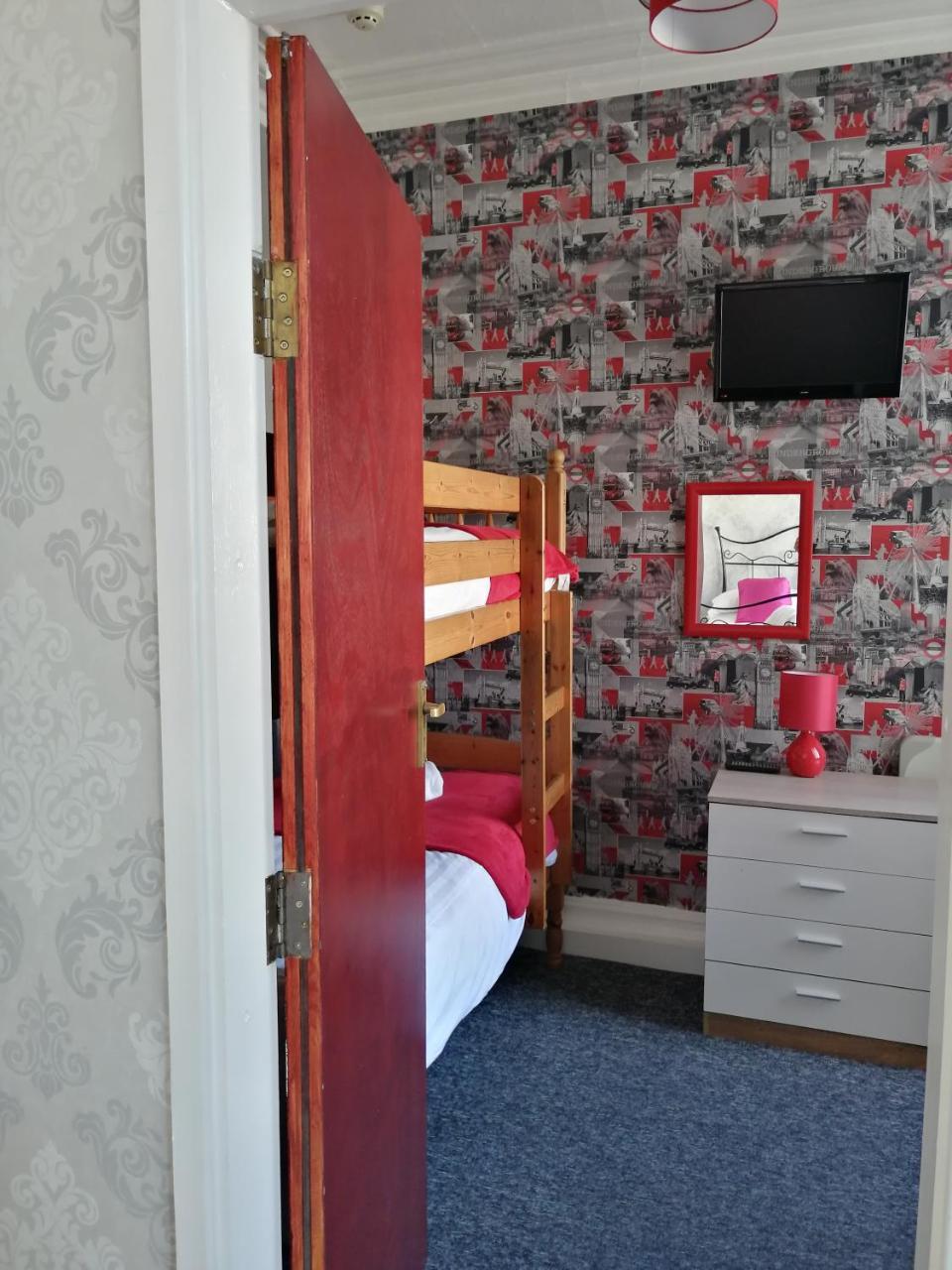 Birchhouse 3*