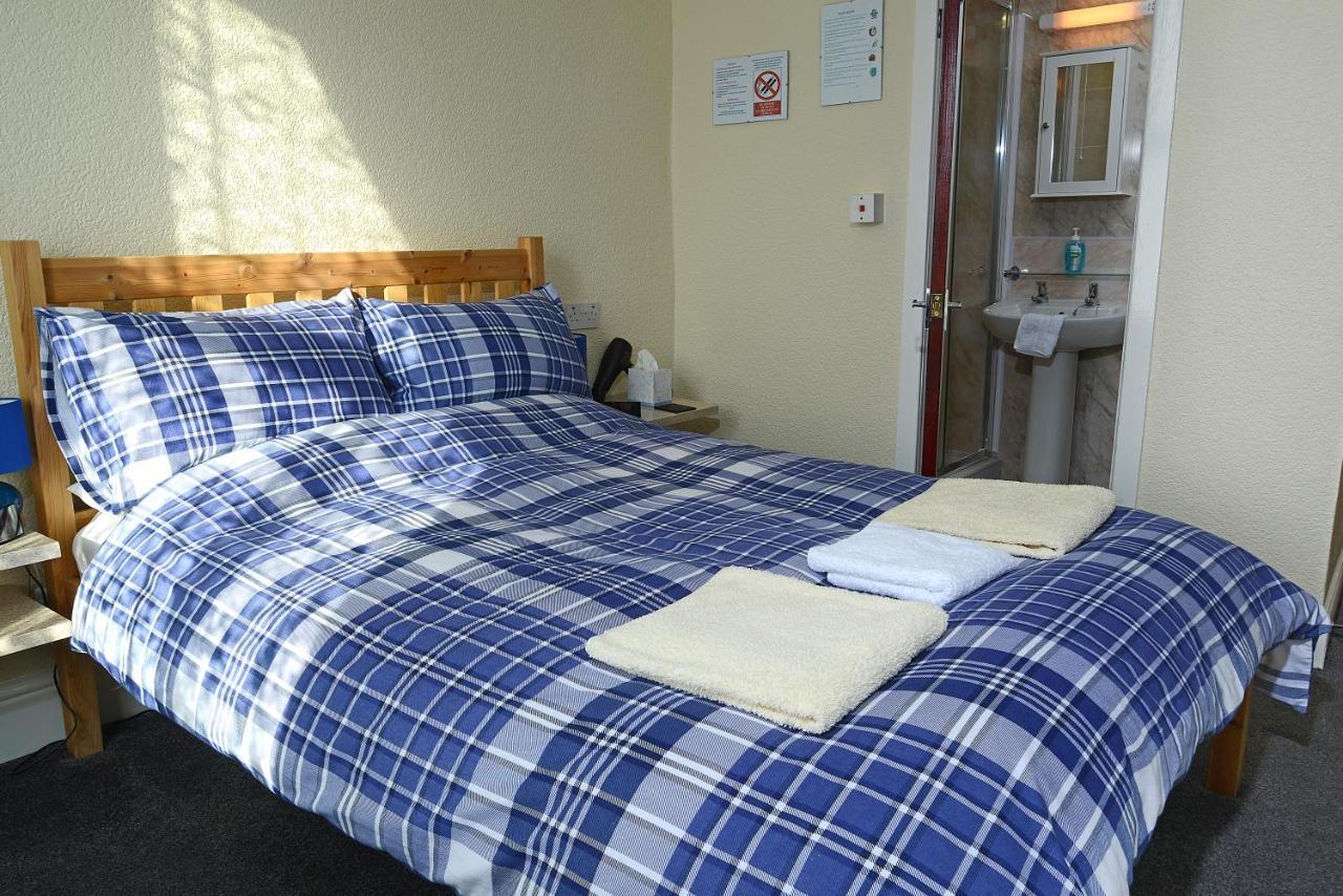 Guest house Lynmoore 2*