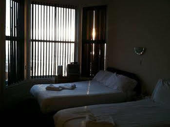 Hotel The Royal Windsor 2*