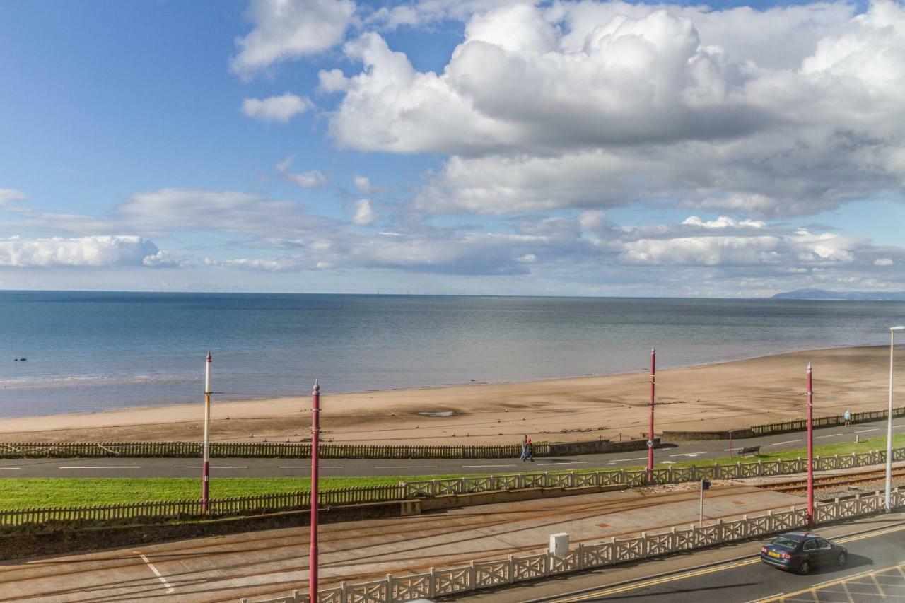 Hotel242 2* Blackpool