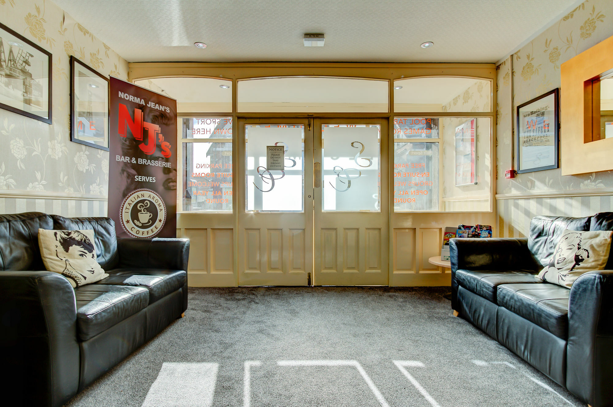The Sandringham Court & Apartment-all Groups Welcome