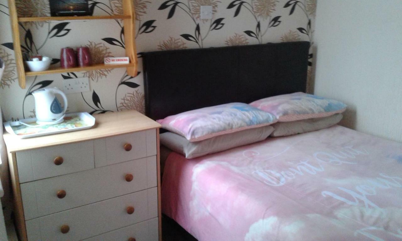 Roachvale 3* Blackpool
