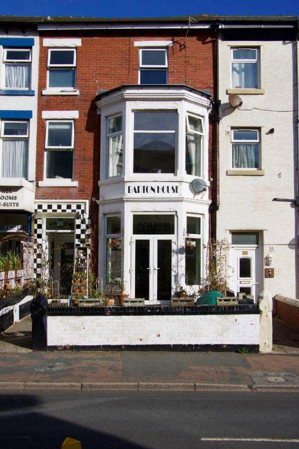 Guest house Barton House 3*