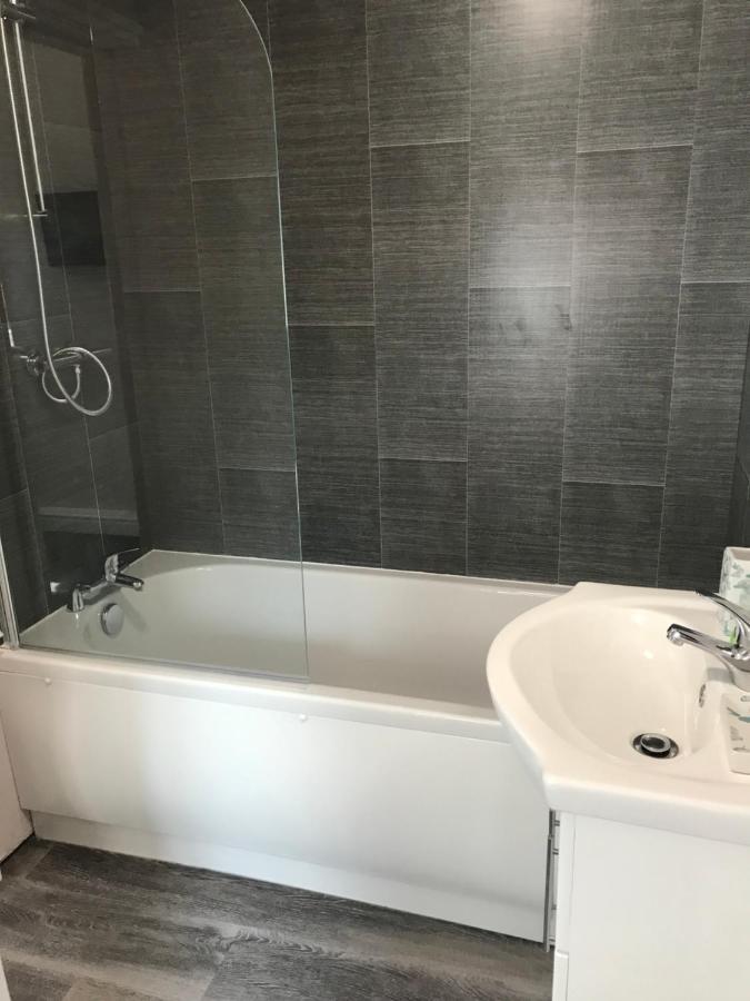 Holiday Lets -gf Regent Road * Blackpool
