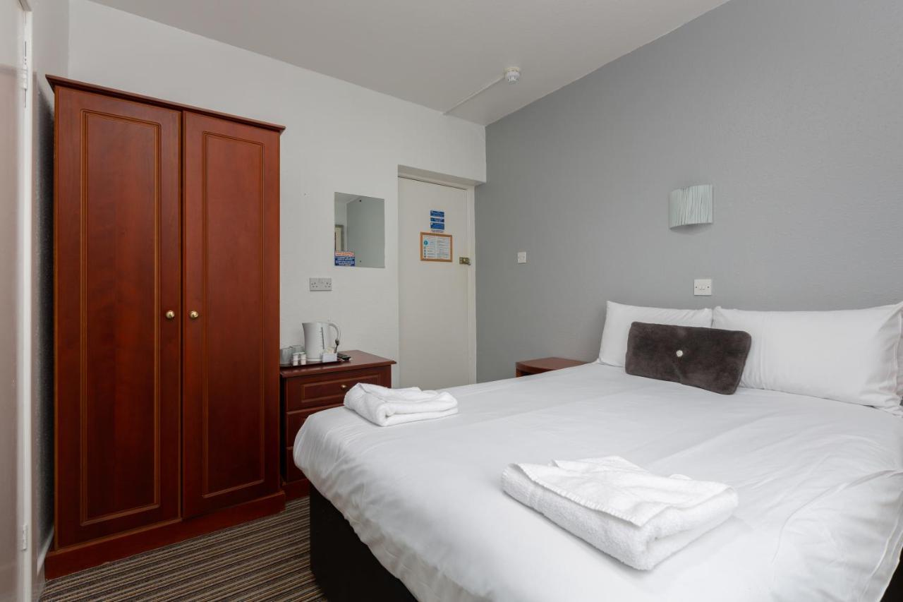 The Sandringham Court & Apartment-all Groups Welcome Hotel