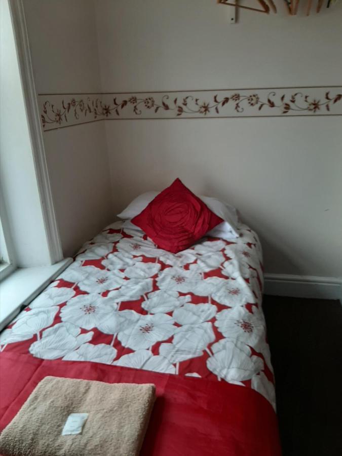 Lark Guest house