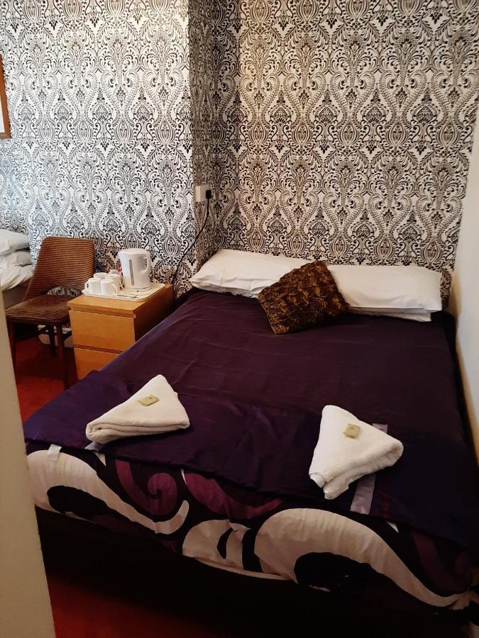 Lark 3* Blackpool