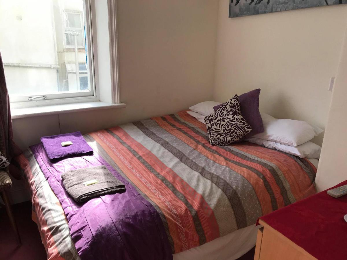 Guest house Lark Blackpool