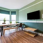 Queen Street Apartments By Sasco