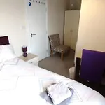 Shaftesbury Hotel
