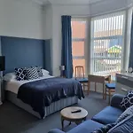 Marlborough Court Holiday Apartments