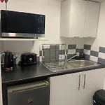Black Ocean Holiday Apartments