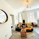 2 Bedroom Apartment With Seaside Views
