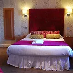 Elgin Hotel