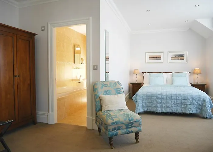 The Redstone Guesthouse