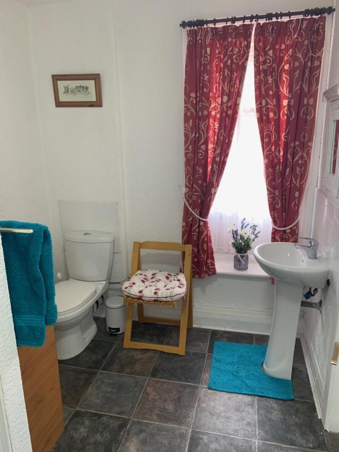 Sarnia Flats 2* Blackpool