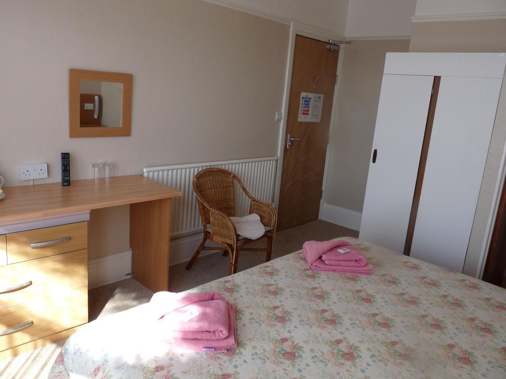 Moorings Guest house Blackpool
