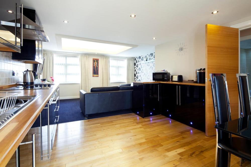 Queens Mansions: Princess Apartment Blackpool
