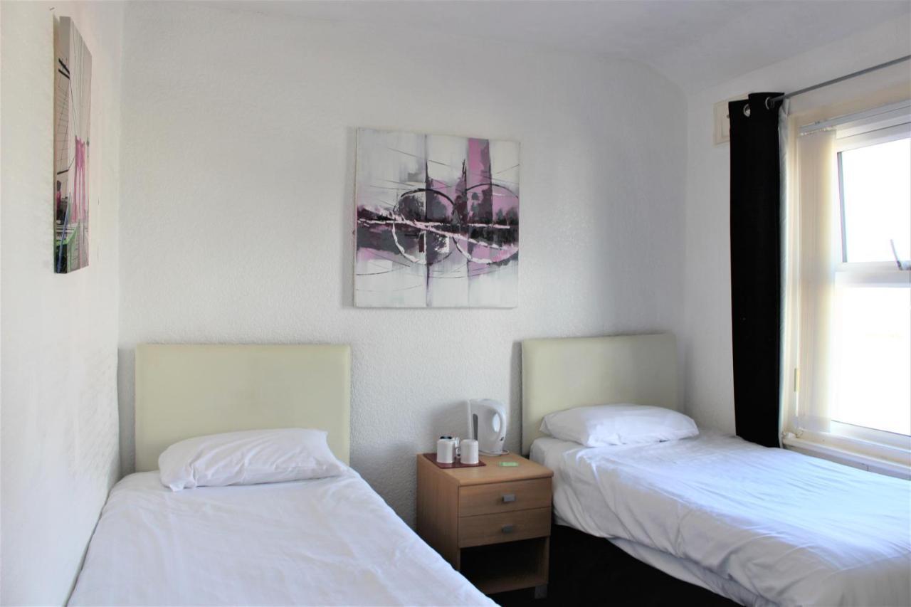 Henson Pleasure Guest house Blackpool