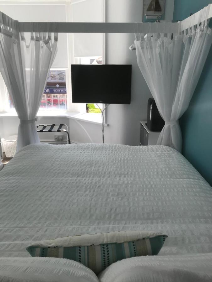 Number 40 - No Multiple Bookings Hotel