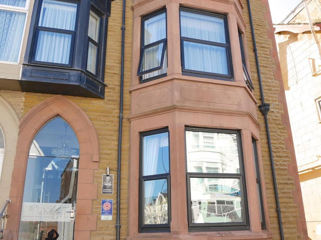 The Redstone Guest house Blackpool