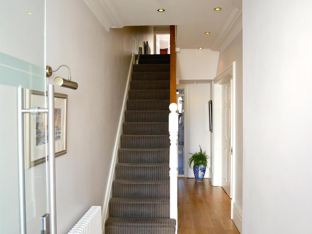 The Redstone Guest house 5*