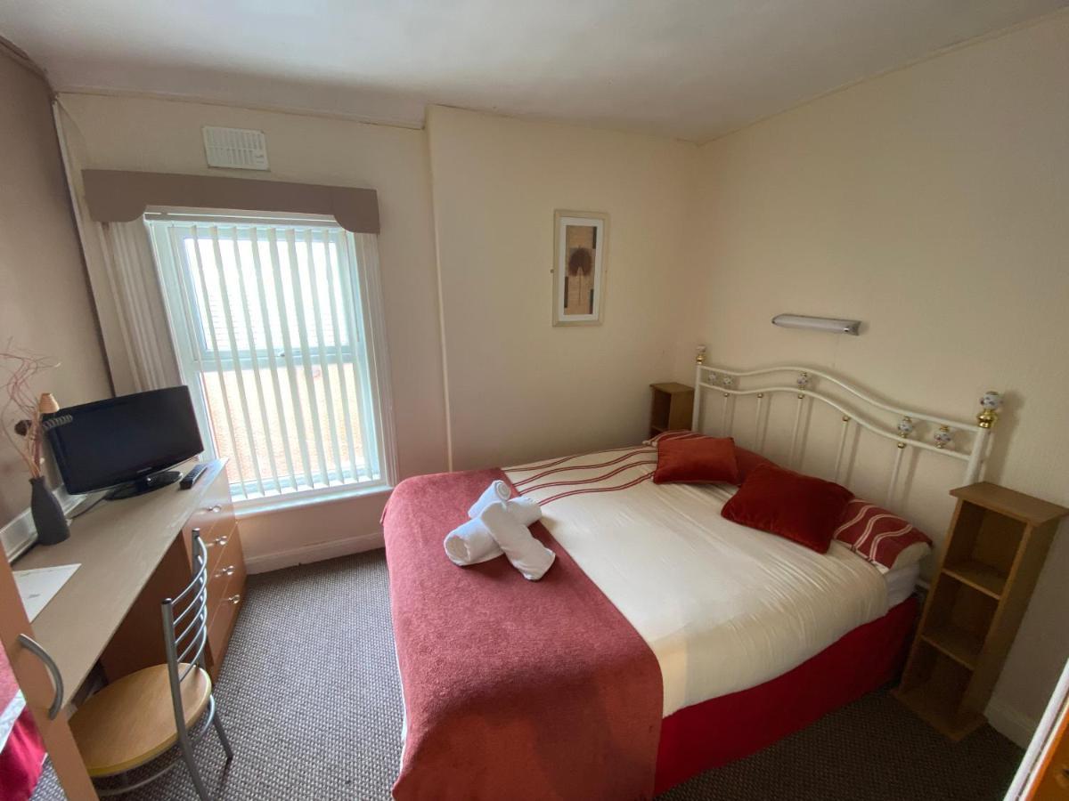 Bed & Breakfast White Moon